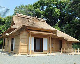 浜離宮恩賜公園（復元された鷹の御茶屋）